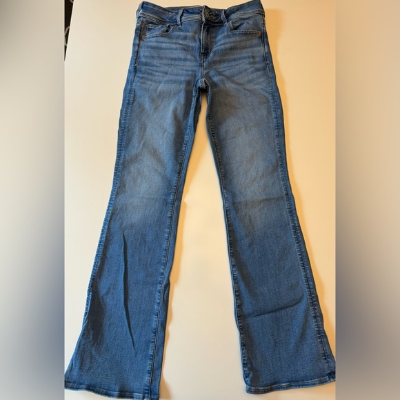 American Eagle Outfitters Denim - AE Next Level Low-Rise Kick Bootcut Jean